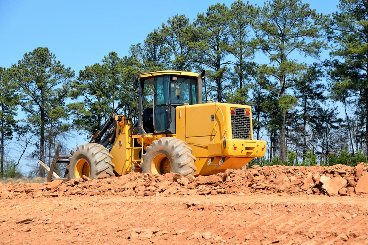 What are the Benefits of Hiring Land Clearing Services